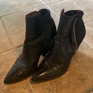 Donald Pliner Booties